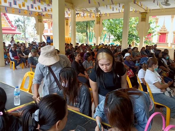 จัดการประชุมประชาคม
หมู่ที่ 1 และ หมู่ที่ 6  ตำบลแม่ขรี เพื่อร่วมพิจารณาผู้มีสิทธิได้รับเงินช่วยเหลือผู้ประสบภัย