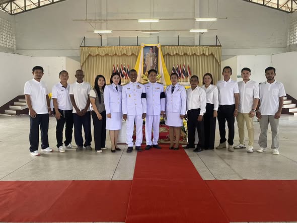 ร่วมพิธีวางพานพุ่มถวายราชสักการะ เนื่องในวันคล้ายวันพระบรมราชสมภพพระบาทสมเด็จพระบรมชนกาธิเบศร มหาภูมิพลอดุลยเดชมหาราช บรมนาถบพิตร วันชาติ และวันพ่อแห่งชาติ